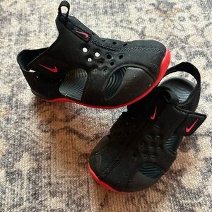 Nike Kids' Black and Red Slip-On Sandals